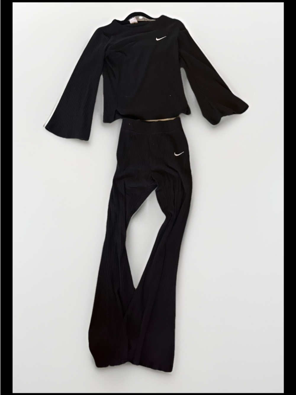 Nike Women’s XS Ribbed Flare Leggings & Long Sleeve Top Set Black Swoosh Yoga